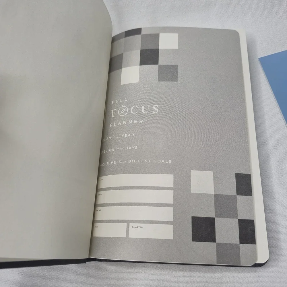 FULL FOCUS PLANNER Michael Hyatt Linen Hardcover Journal Black NEW + Bonus READ!
